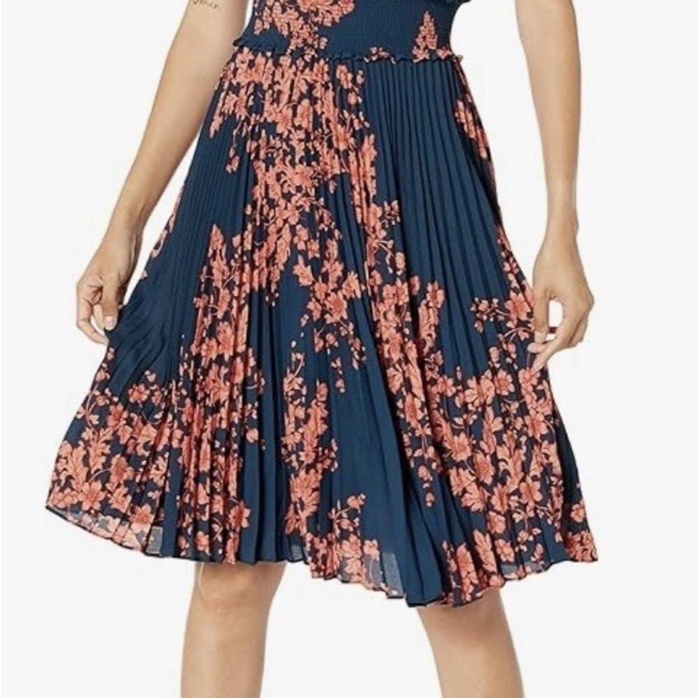 Beautiful Nanette Lepore Dress Size 2